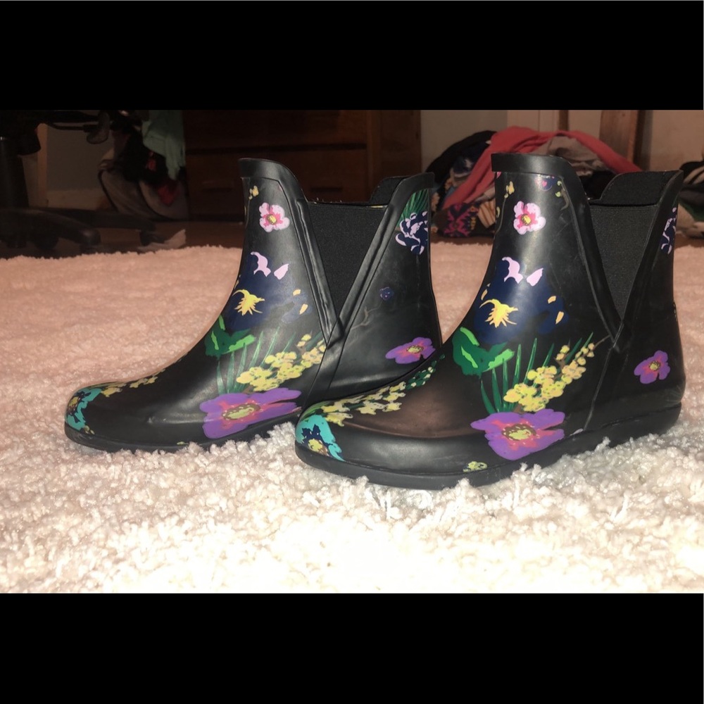 Henry Ferrera MAC Floral Short Rain Boots